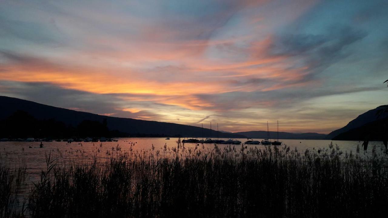 דיון Lac Et Montagnes En Un Clin D'Oeil מראה חיצוני תמונה